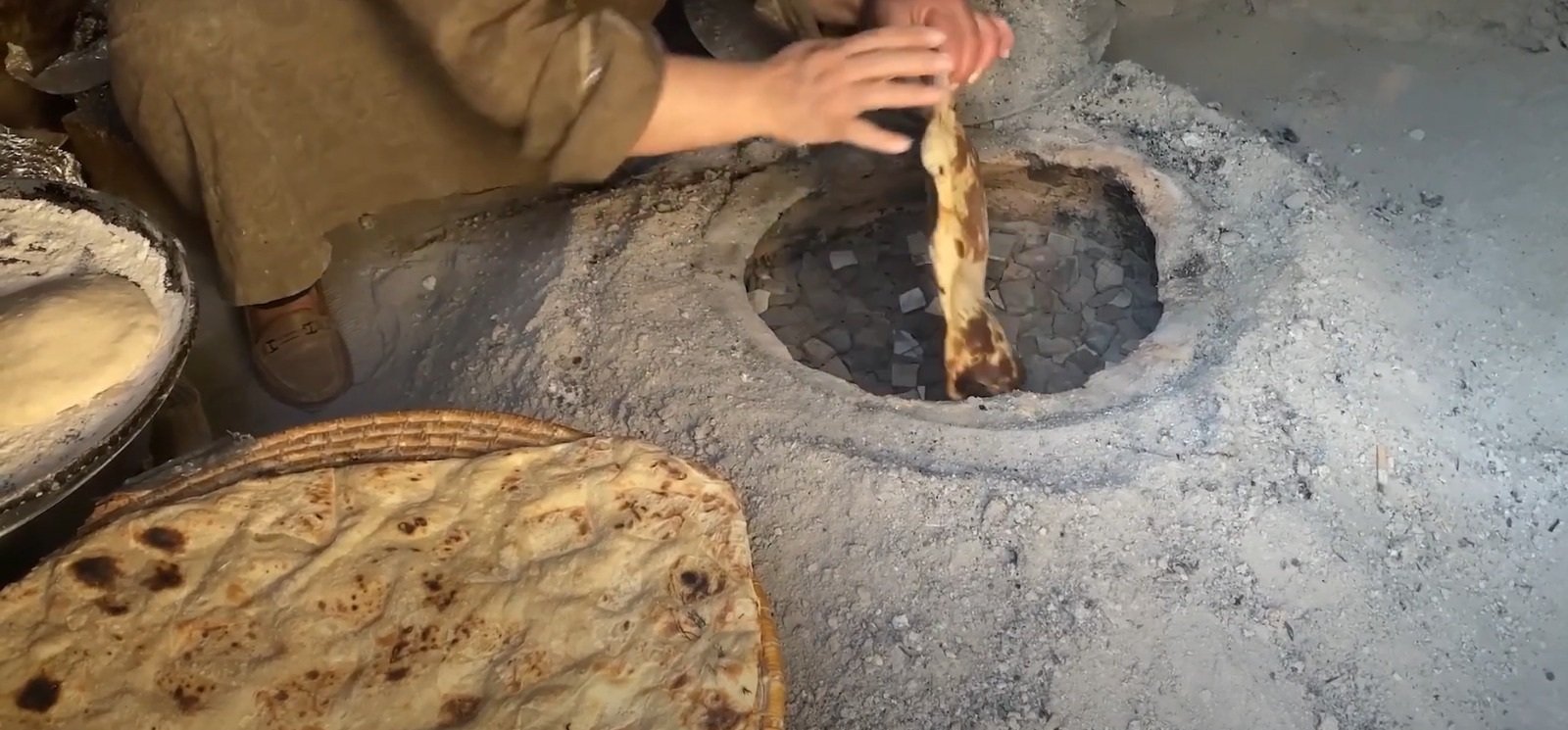 الخبز الطابون | موسوعة التراث الفلسطيني