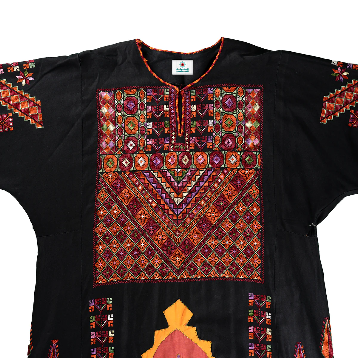 موسوعة التراث الفلسطيني | ثوب الجنوب: الخليل / بئر السبع