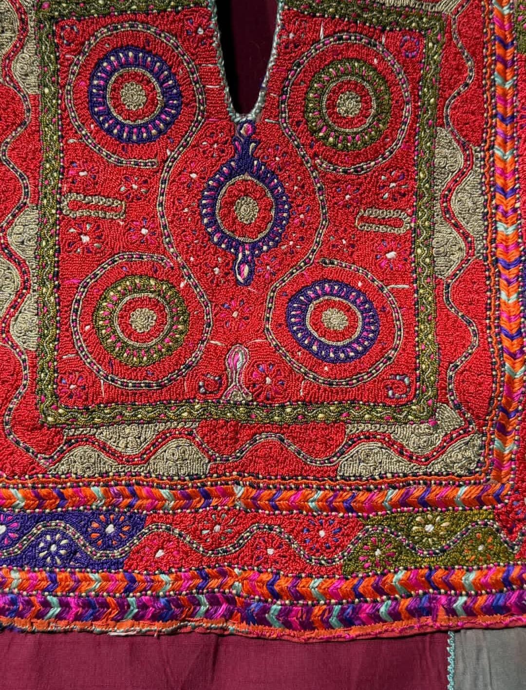 موسوعة التراث الفلسطيني | ثوب الجنة والنار - ابو قطبة